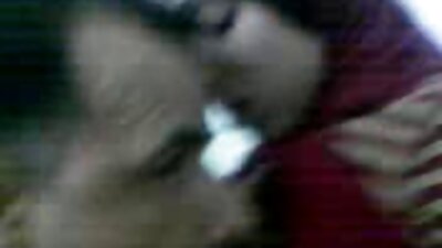 Super seksual məşuqə öz amcığını qara sikə minir